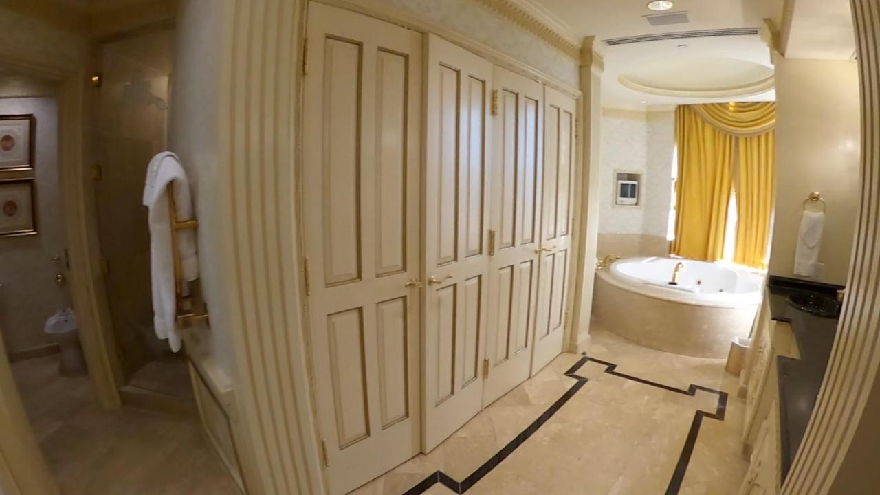 Westgate Hotel Лас Вегас Екстериор снимка
